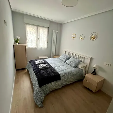 Exclusivo Playa San Lorenzo Con Parking Gratis Appartement Gijón