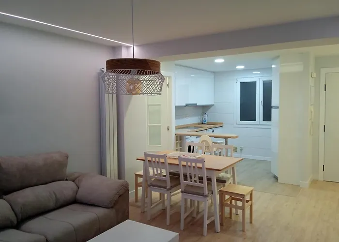 Playa San Lorenzo Con Parking Gratis Apartamento