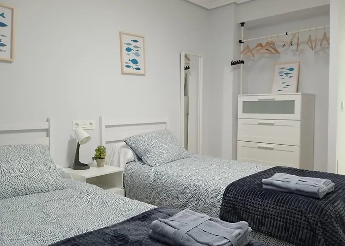 Playa San Lorenzo Con Parking Gratis Apartamento *