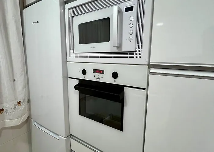 Apartamento Playa San Lorenzo Con Parking Gratis